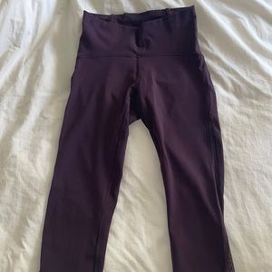 Lululemon legging in maroon size 4 womens